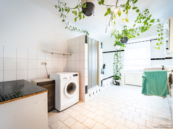 Tageslichtbad EG (WE 2)