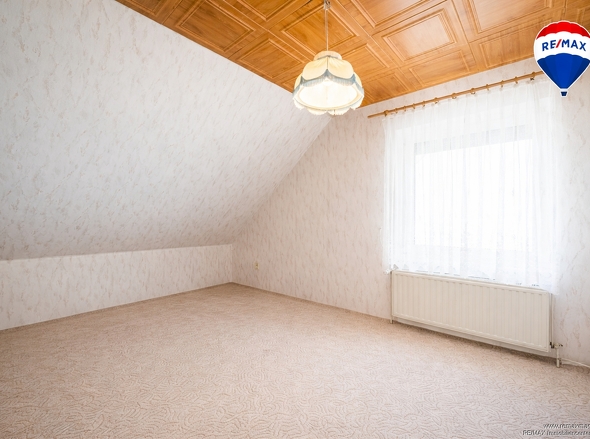 Büro OG (KI Generiert)