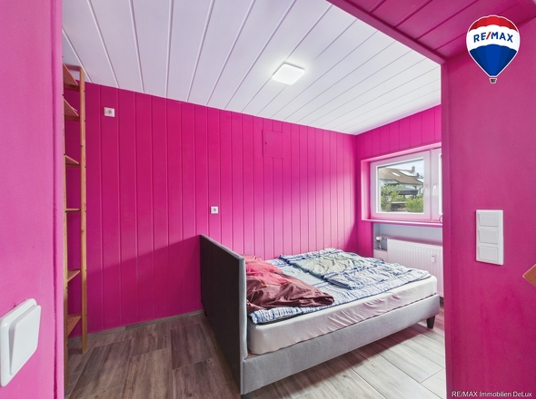 Schlafzimmer W.rechts 