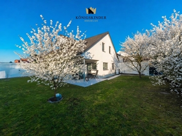 Hausansicht Gartenseite