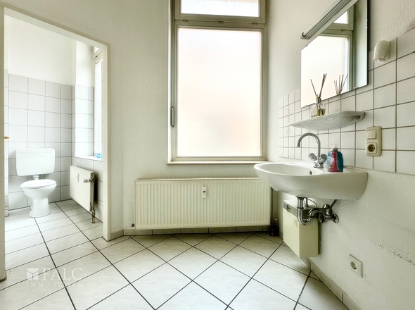 Waschraum und WC