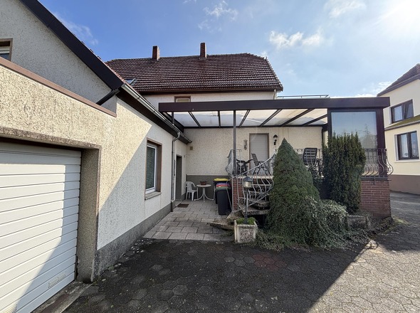 Überdachte Terrasse