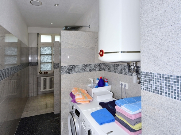 Badezimmer 2
