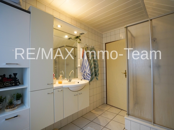 Badezimmer DG