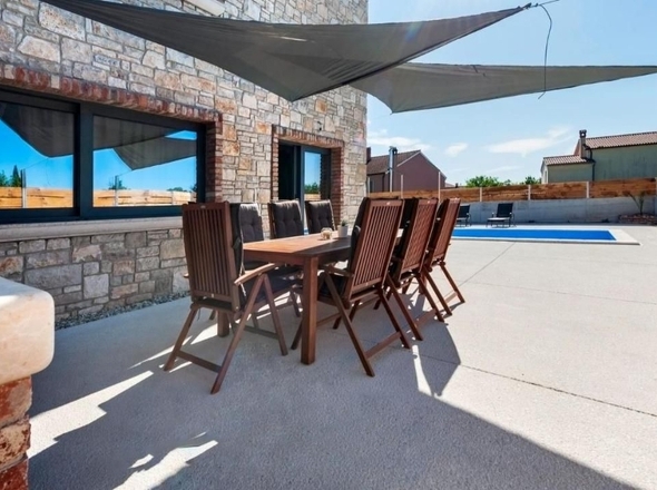 Haus H2453P 