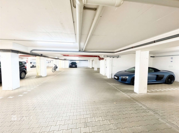 Tiefgarage 