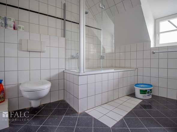 Modernes Badezimmer