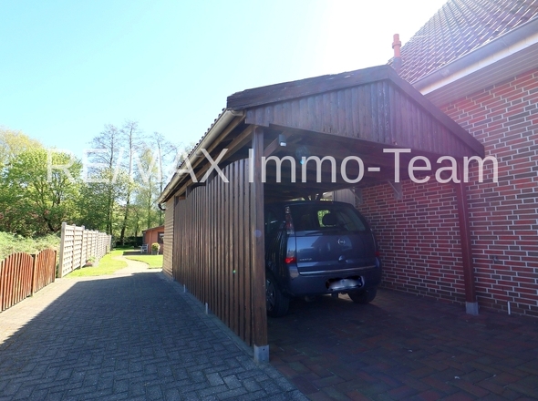 Carport mit Geräteraum