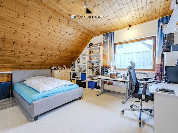 Kinderzimmer II OG
