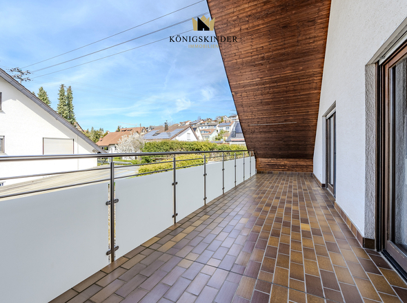 Balkon OG