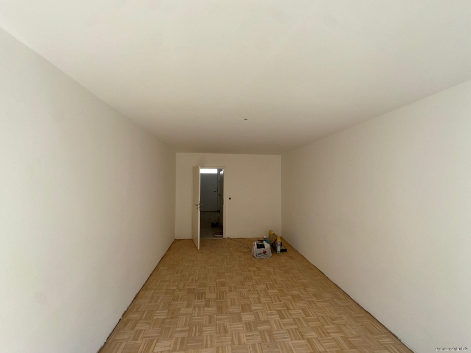 Wohn-/Schlafzimmer