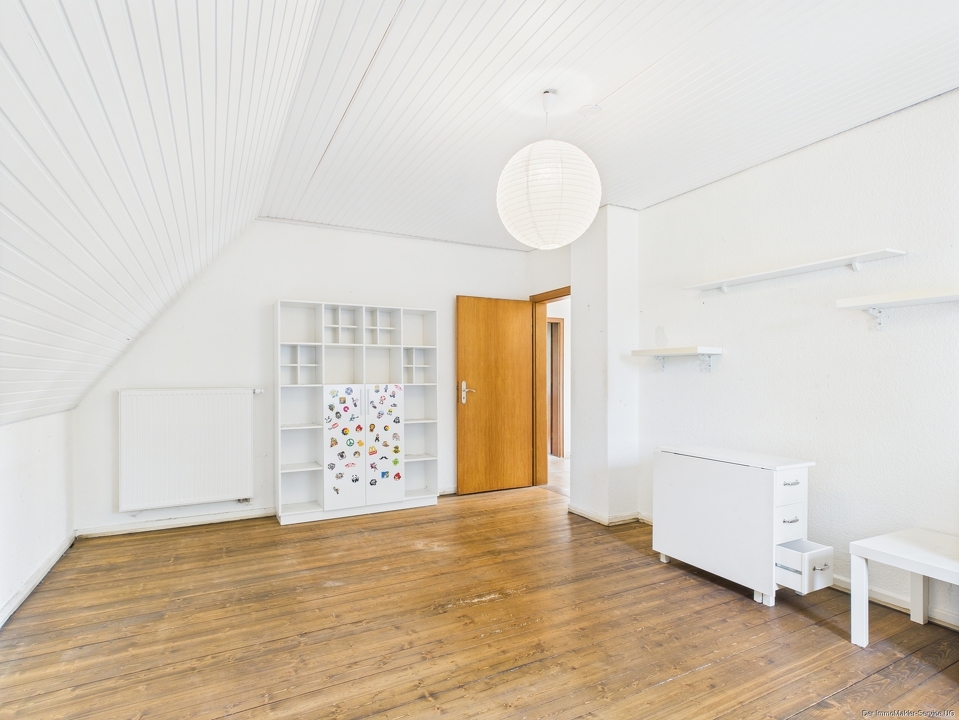 2. Zimmer OG