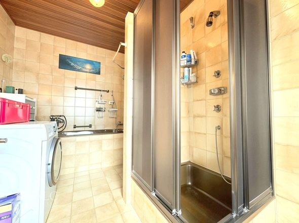 Badezimmer 1 OG