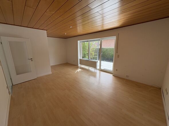 Wohnzimmer Bild 1
