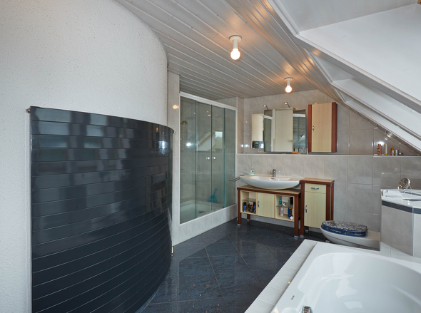 Badezimmer DG