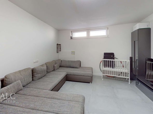 Vorderhaus_Wohnung 1_KG _Wohnen 