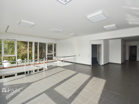 Foyer OG