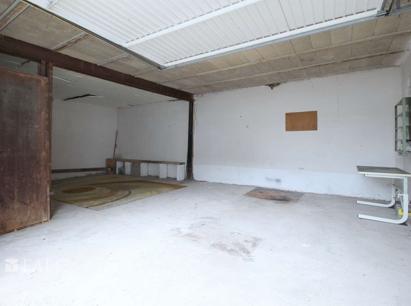 Garage zu 1. OG links