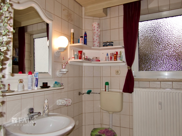 Badezimmer EG