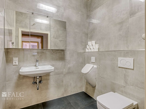  weiteres Badezimmer