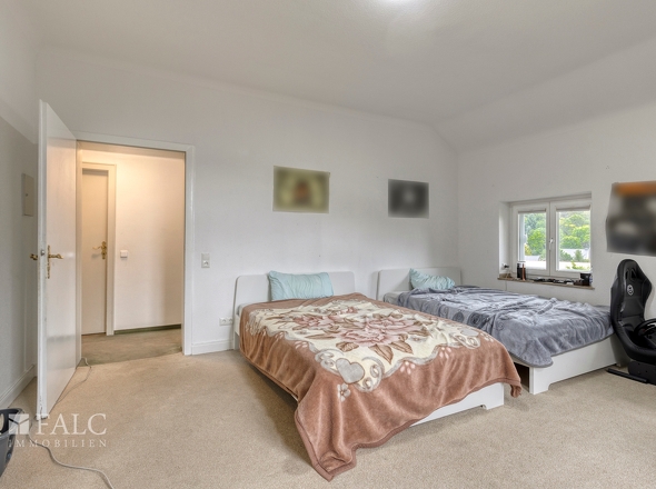 Schlafzimmer DG