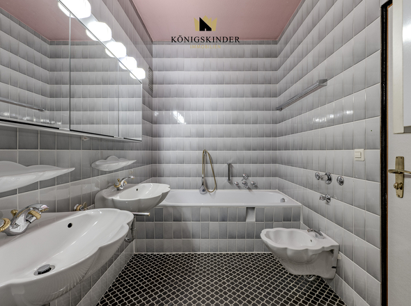 Badezimmer EG