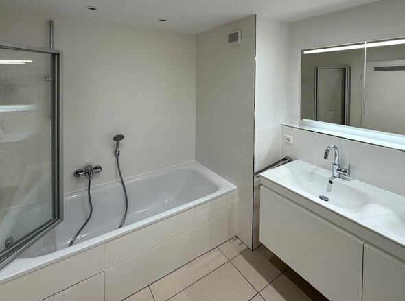 Badezimmer EG