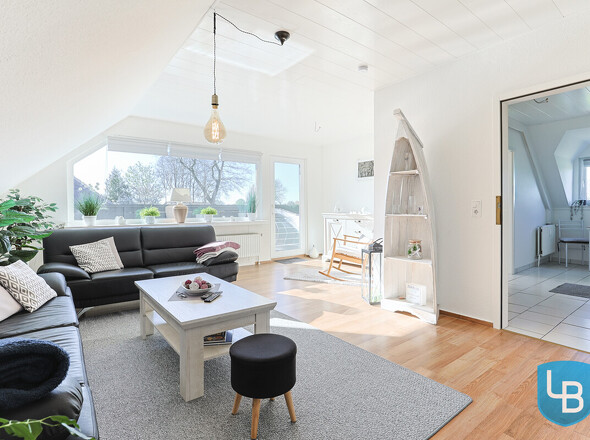 Wohnzimmer DG