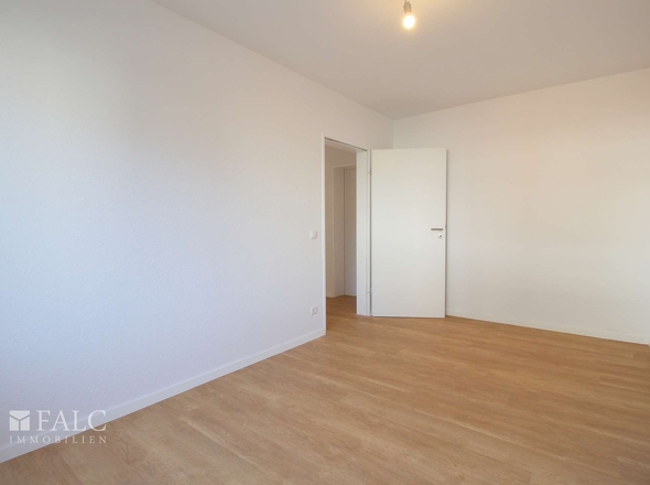 Schlafzimmer III