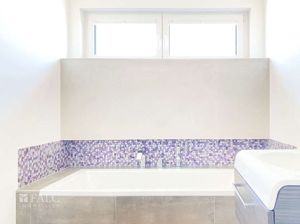 Bad Wanne und Dusche