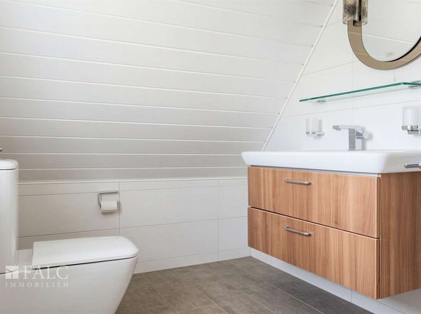 Badezimmer Dachgeschoss