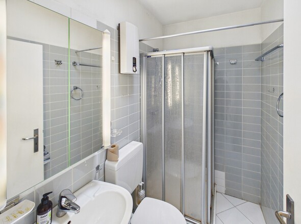 Badezimmer 2