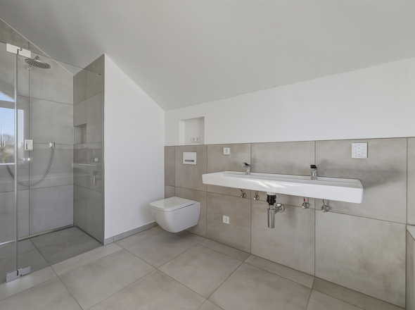 En Suite Bad