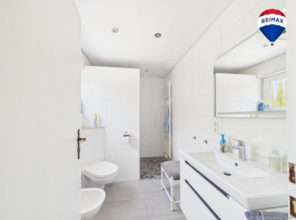 RE/MAX Immobilien DeLux Haus in Mettlach zu verkaufen