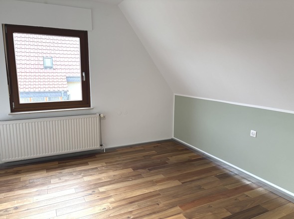 Zimmer 2 OG