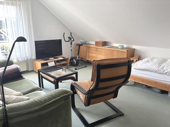 Zimmer 2 OG