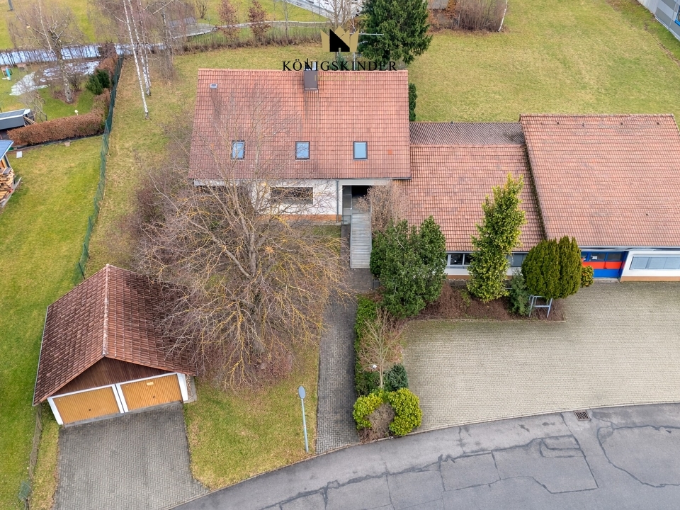 Wohnhaus mit...