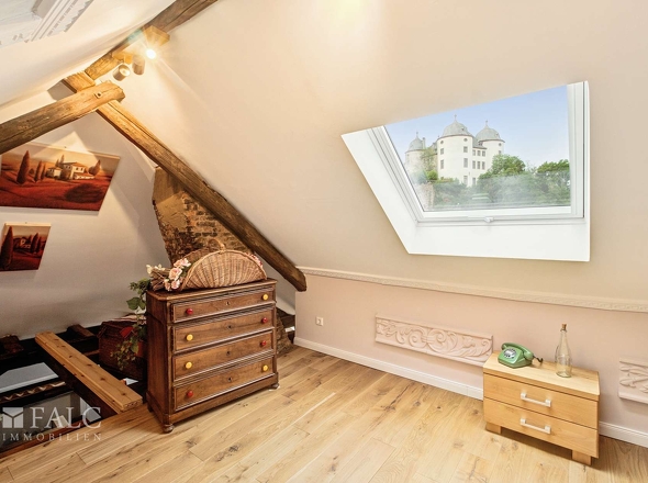 Schlafzimmer DG