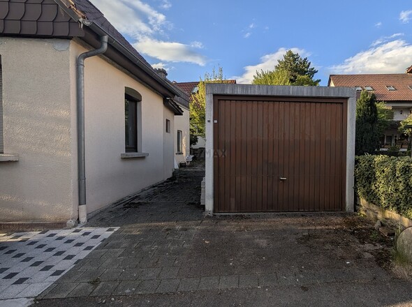Garage 2