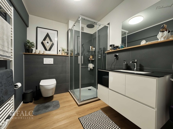 Badezimmer 2.OG
