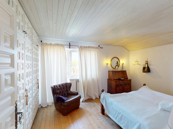 Schlafzimmer 2