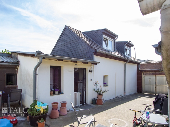 Eingangsseite Haus 2