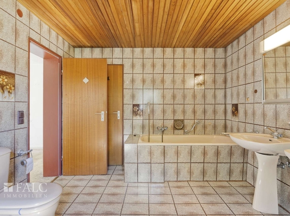 Badezimmer-1. Obergeschoss