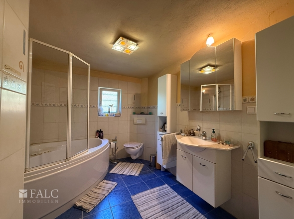 Badezimmer EG 