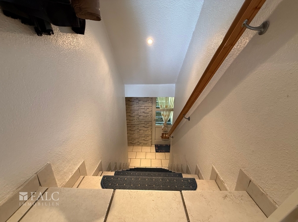 Treppe zum Keller 