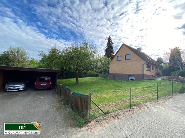 Zugehöriges Doppelcarport