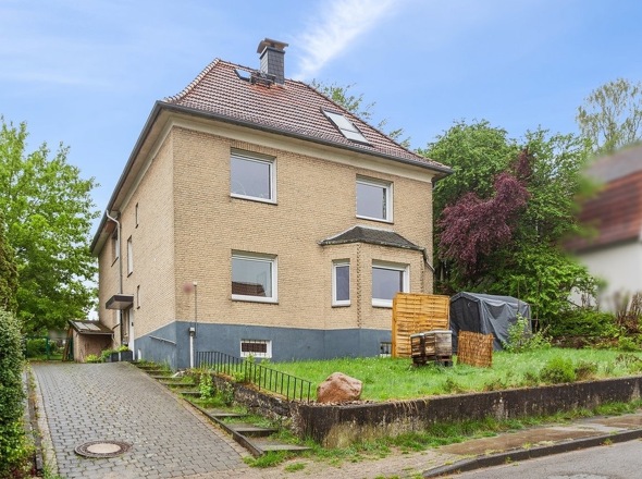 Straßenansicht
