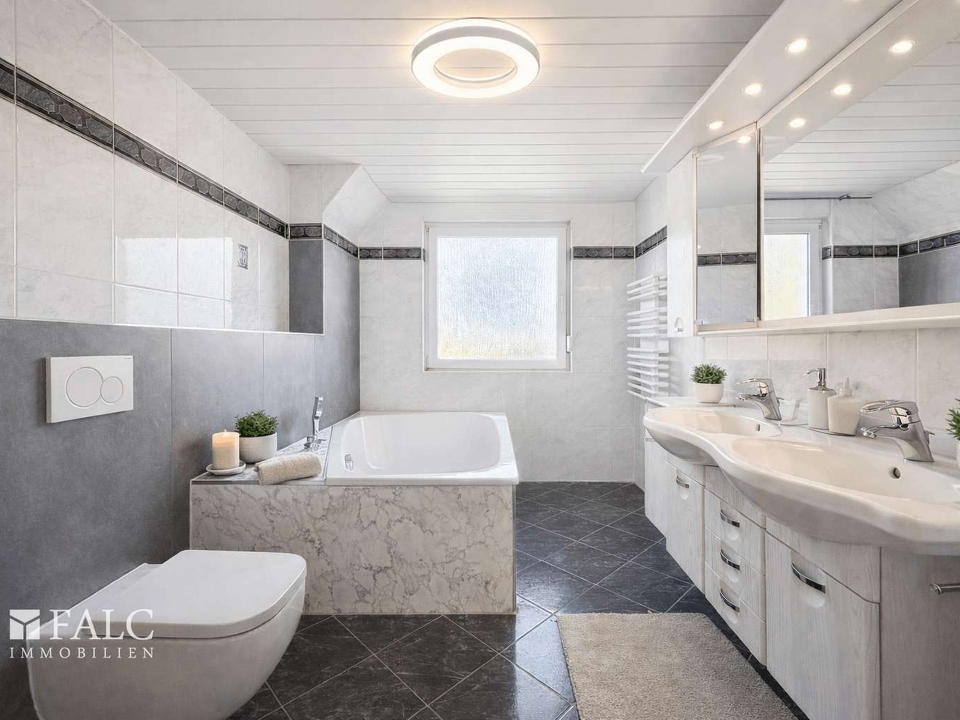 Badezimmer Erdgeschoss