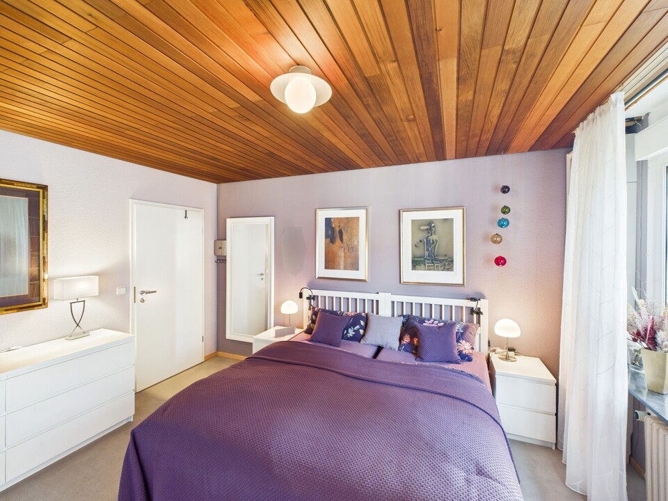Schlafzimmer I EG