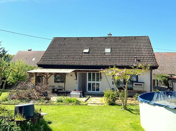 Hausansicht vom Garten